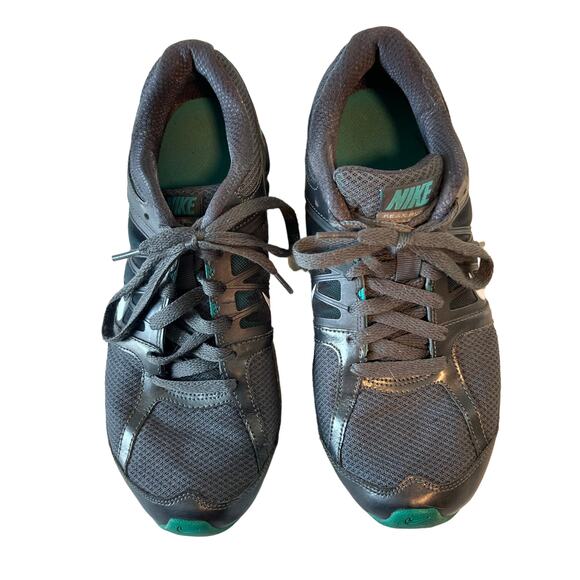 Nike Shoes Size 9 Women's - Picture 1 of 7